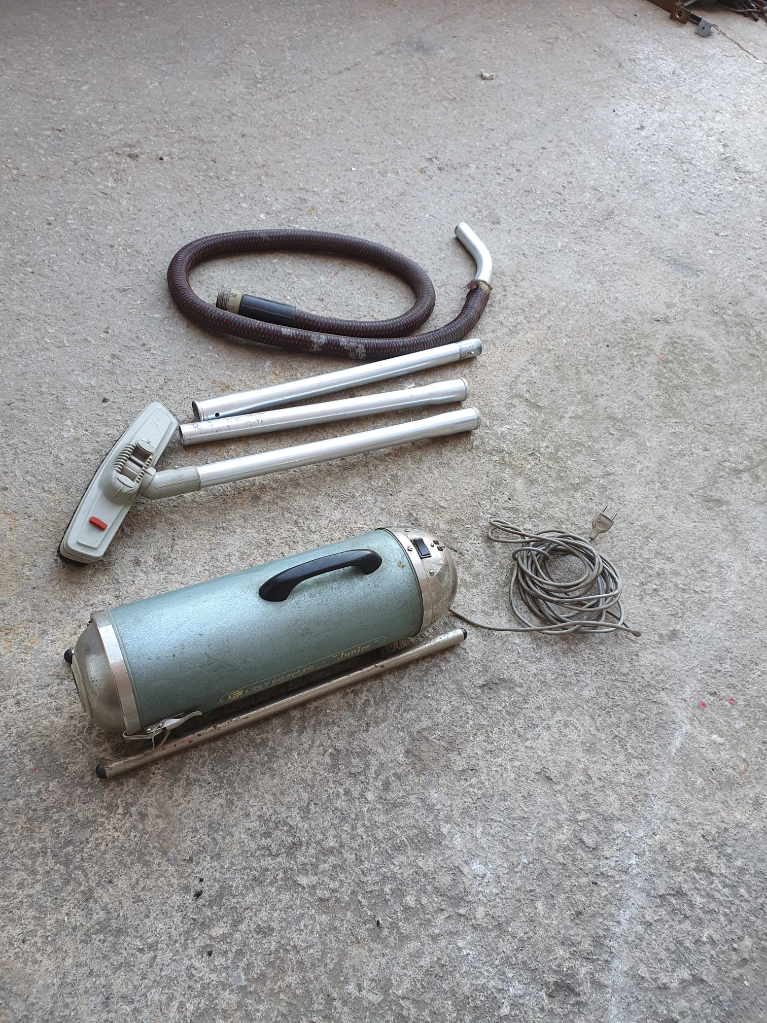 aspirador electrospiro junior 19x49x17 1u.